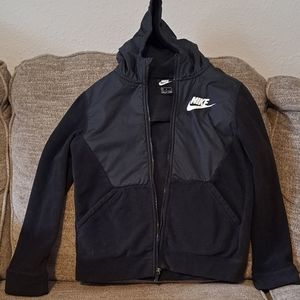 Boys Nike Jacket Medium